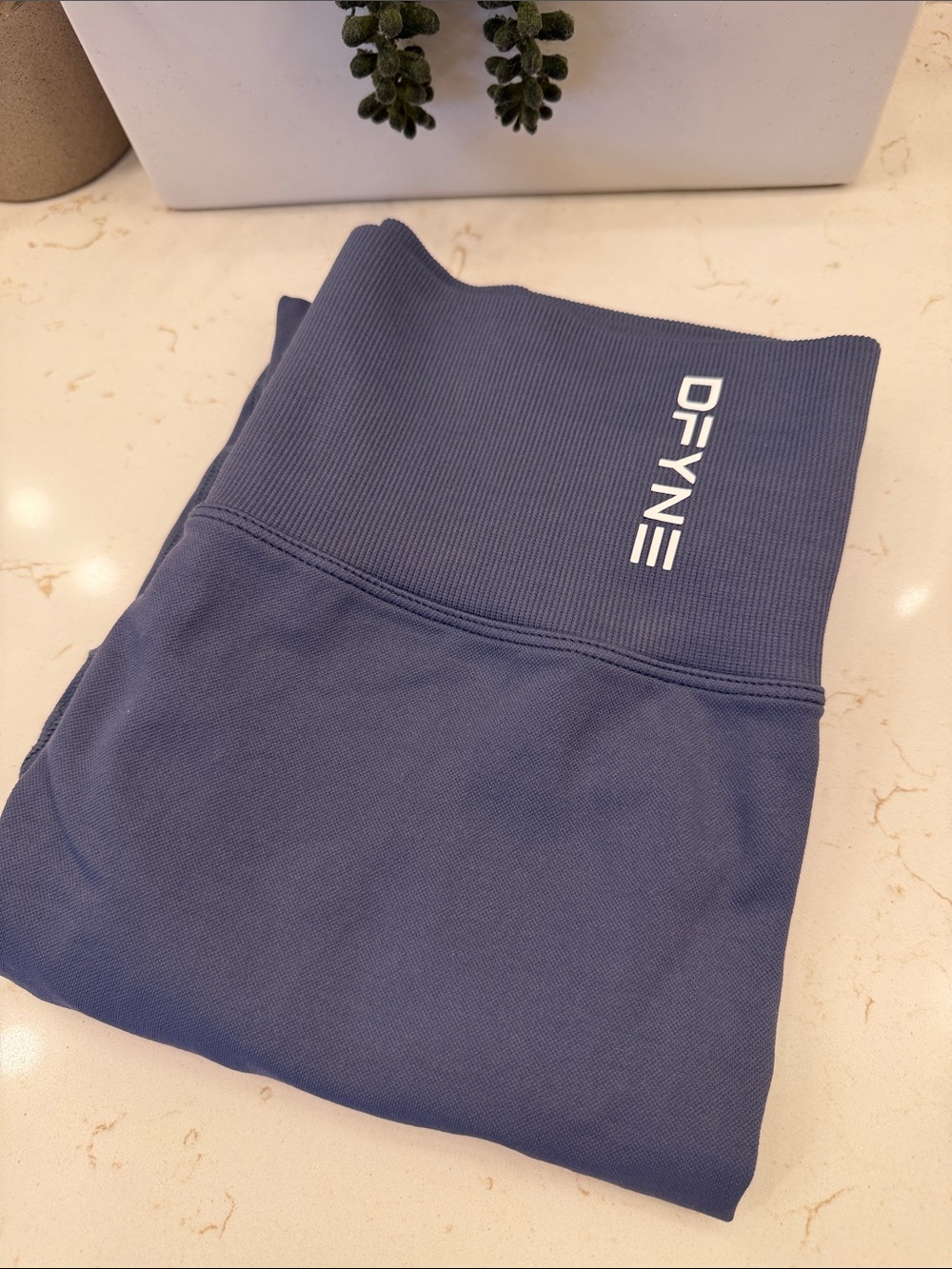 DFYNE women’s High-Waist blue grey Leggings size small